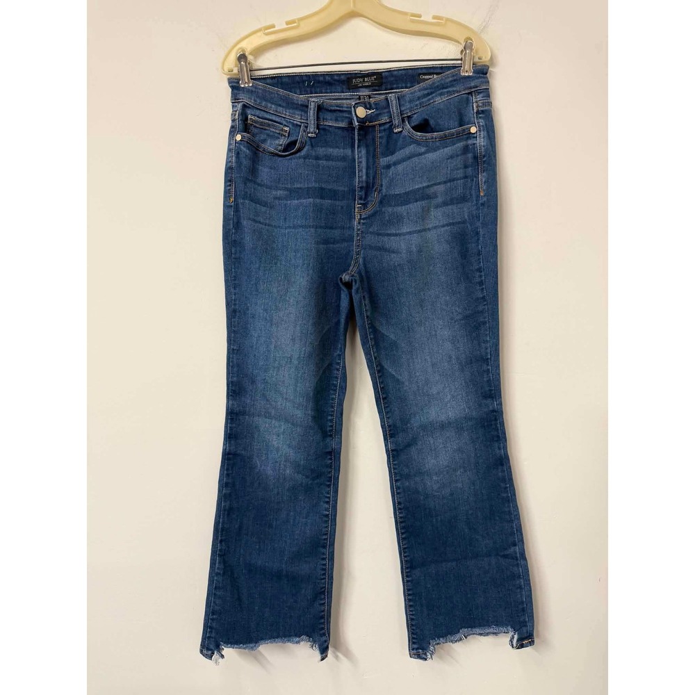Judy Blue Cropped Bootcut Jeans Medium Wash Frayed Hem Size 11/30 High Rise